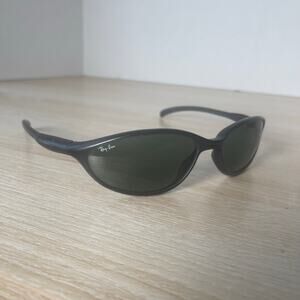 Vintage B&L Ray-Ban RB2047 Cutters W3125 Sunglasses RARE! Matte Black Green Lens